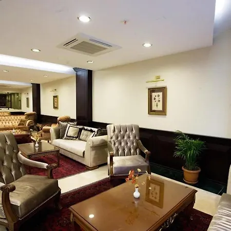 Maywood Hotel Stambuł