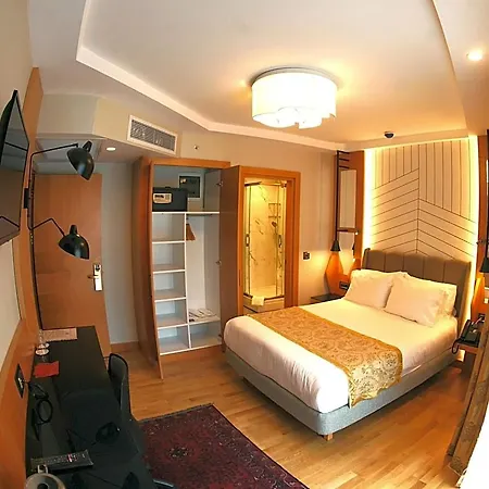 Maywood 호텔 4*