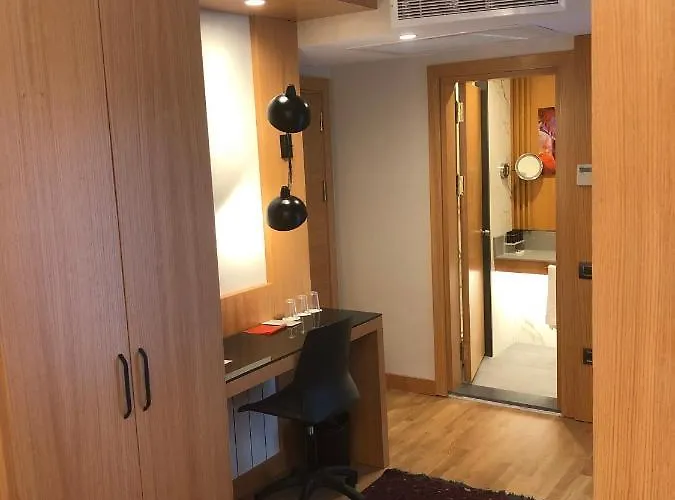 호텔 메이우드 이스탄불