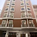 Maywood Hotel