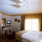 Hotel Maywood